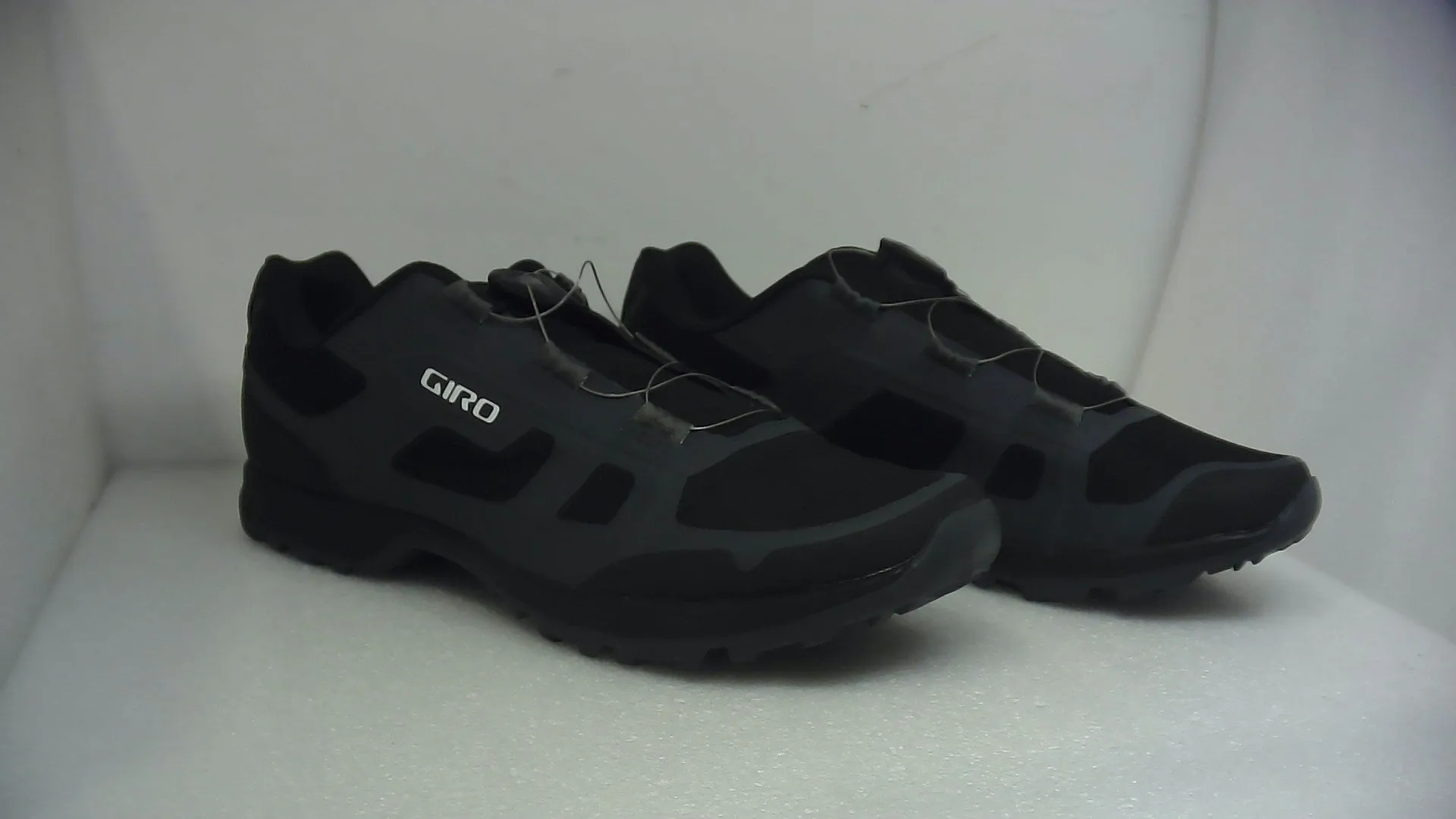 Giro Gauge BOA Bicycle Shoes Dark Shadow/Black 44 (Without Original Box)